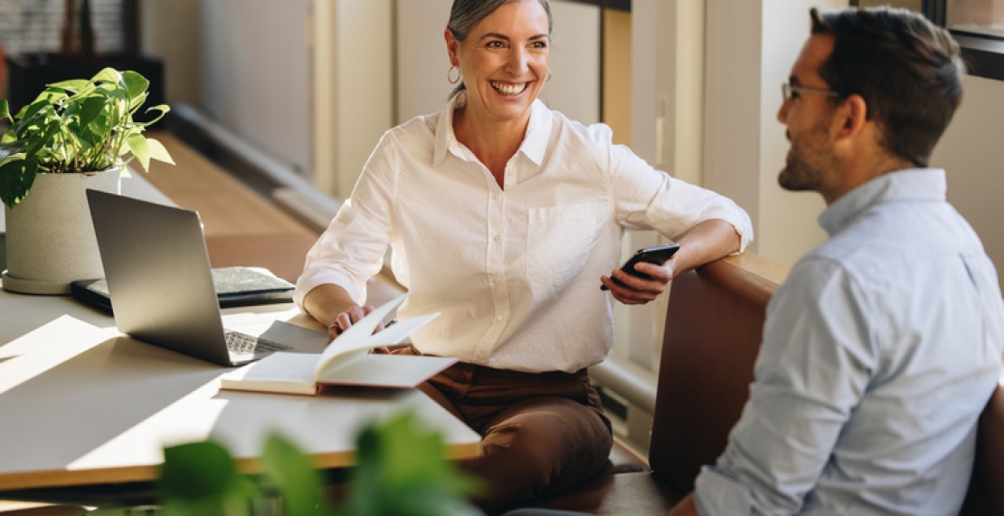 How to Improve Your Listening Skills While You Learn French for Work